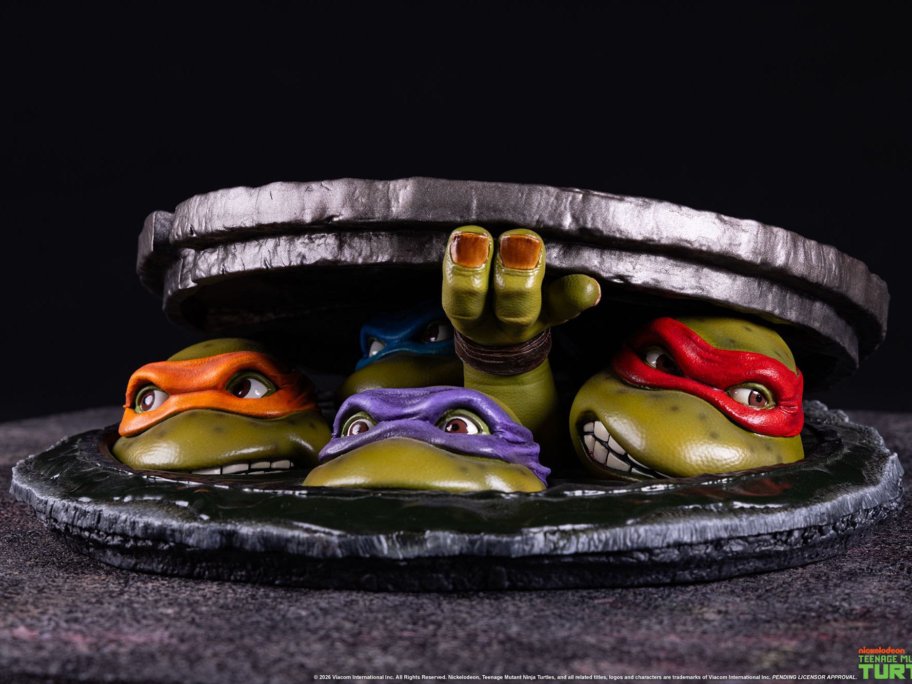 TMNT UNDERGROUND 1:4 SCALE TABLETOP EDITION