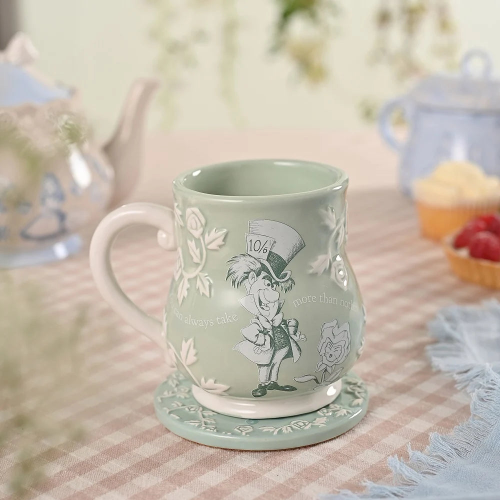 ALICE IN WONDERLAND - Mad Hatter - Embossed Mug 11Oz