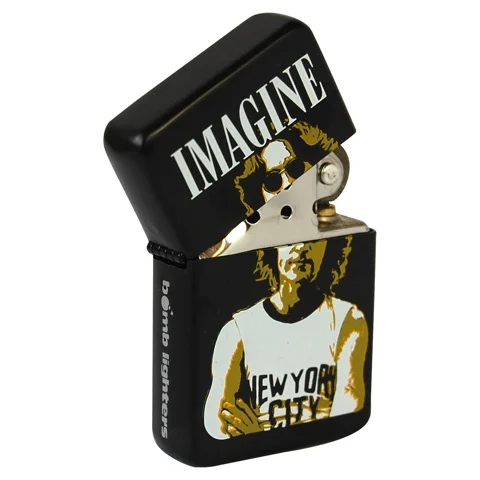 FEUERZEUG – Stellen Sie sich eine „TIN BOX“ vor