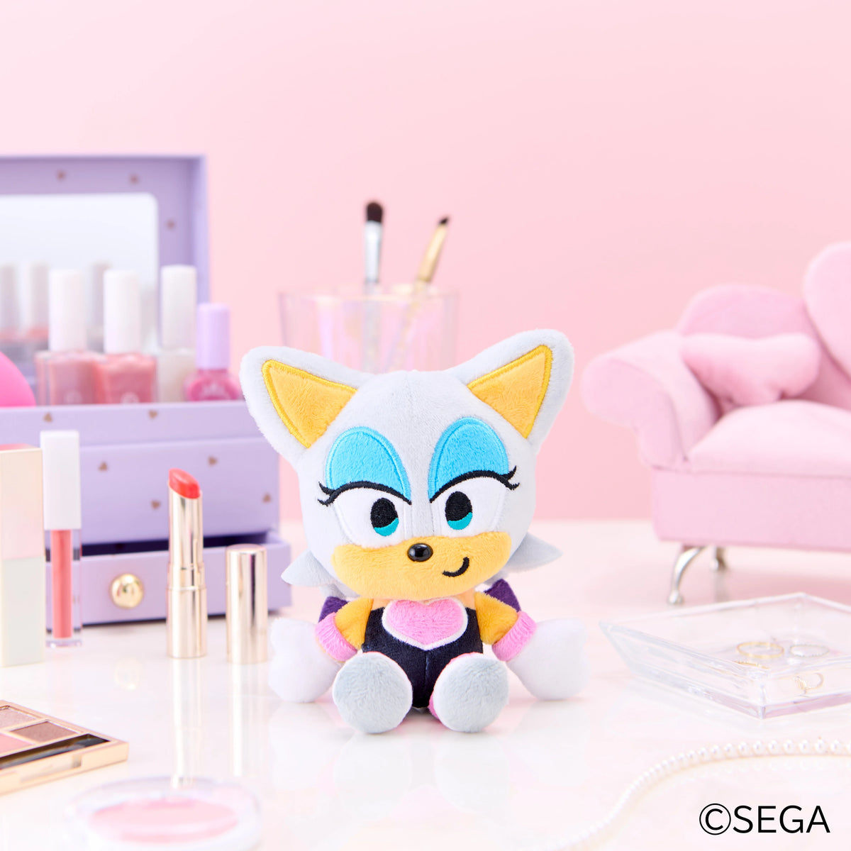 SONIC & FRIENDS - Rouge - Mascot Plush 16cm