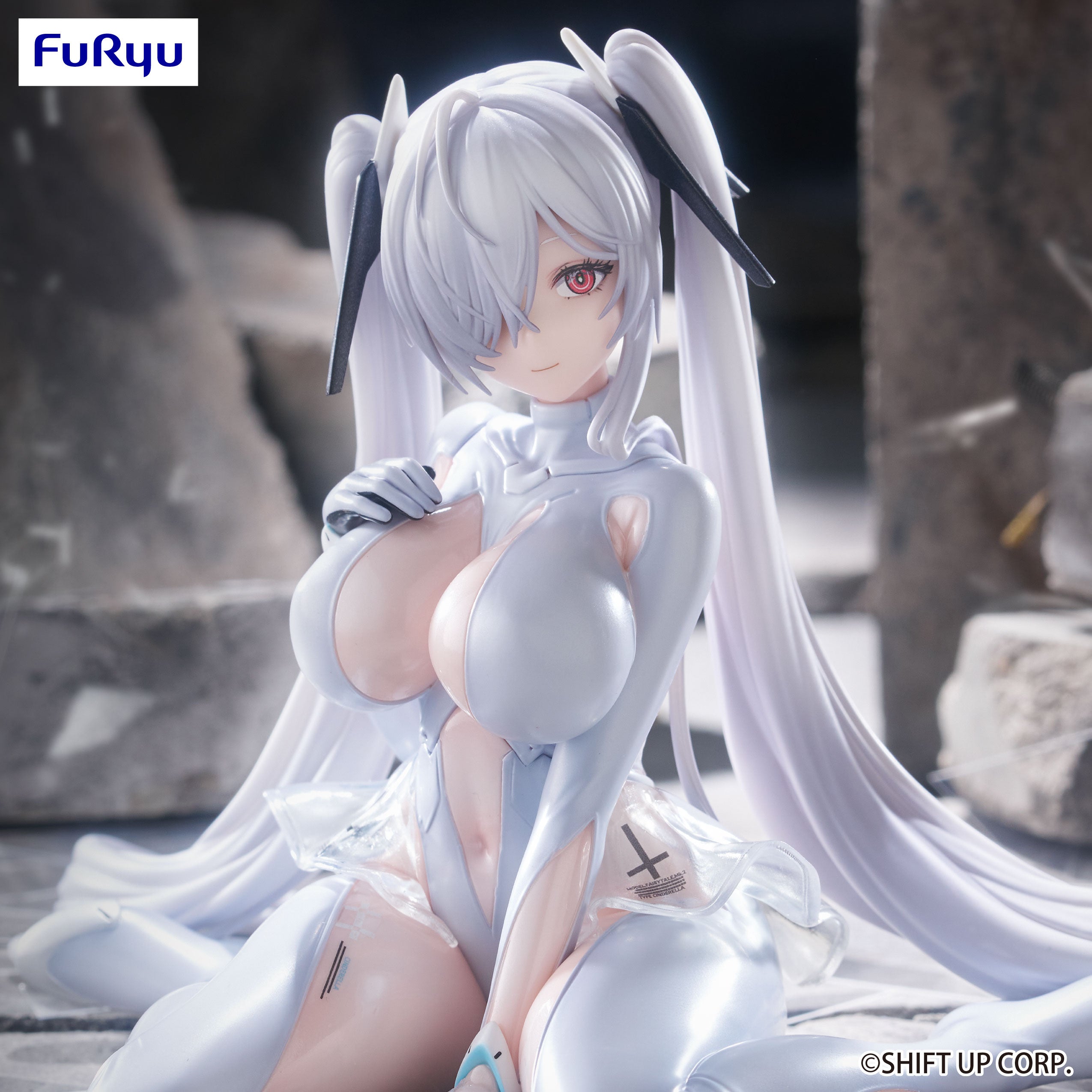 GODESS OF VICTORY : NIKKE - Cinderella - Statue Noodle Stopper 9cm