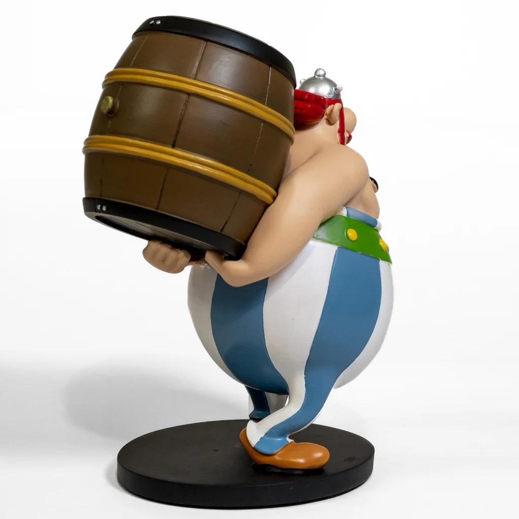 ASTERIX & OBLEIX - Obélix loading a barrel - Statue 25cm