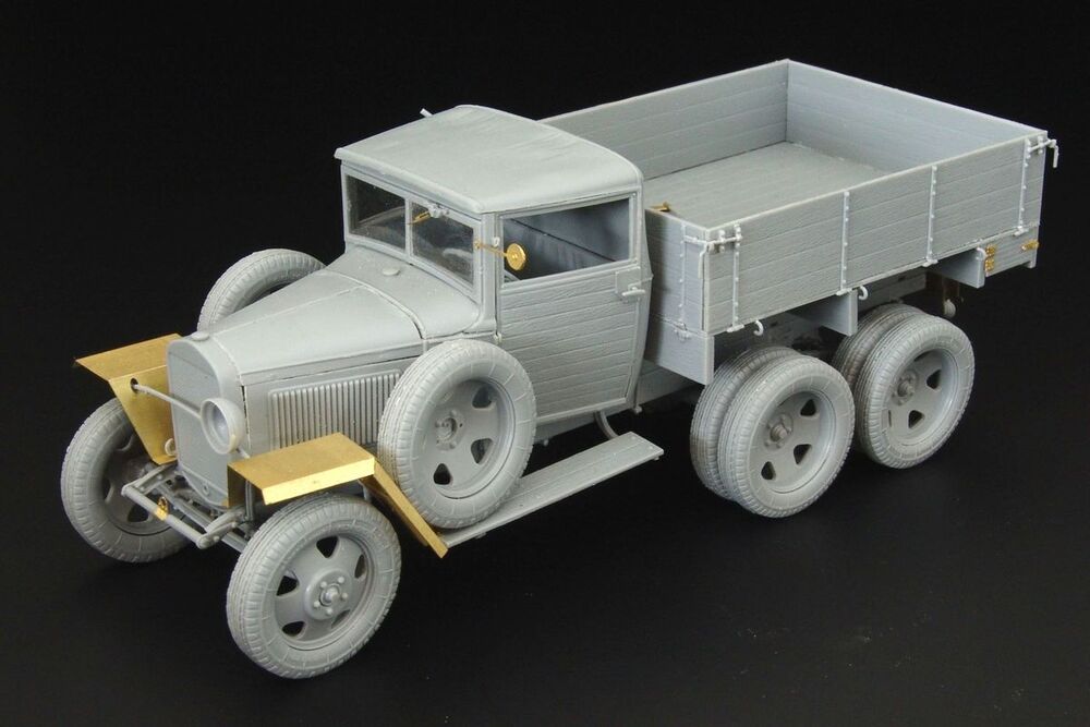 GAZ-AAA 1943 ( Miniart )