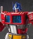 Transformers: Generation One AMK Pro Series Plastic Model Kit Optimus Prime 20 cm
