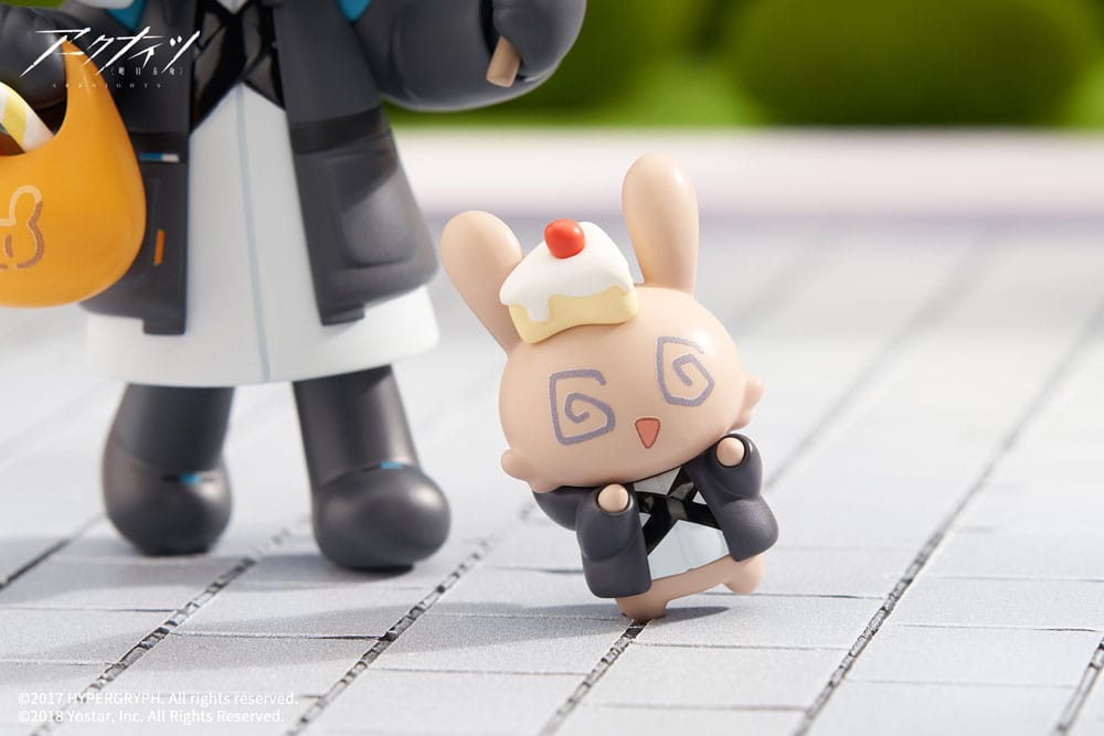 Arknights PVC-Statue Mini-Serie Willst du den Nachtisch essen? Arzt 10 cm