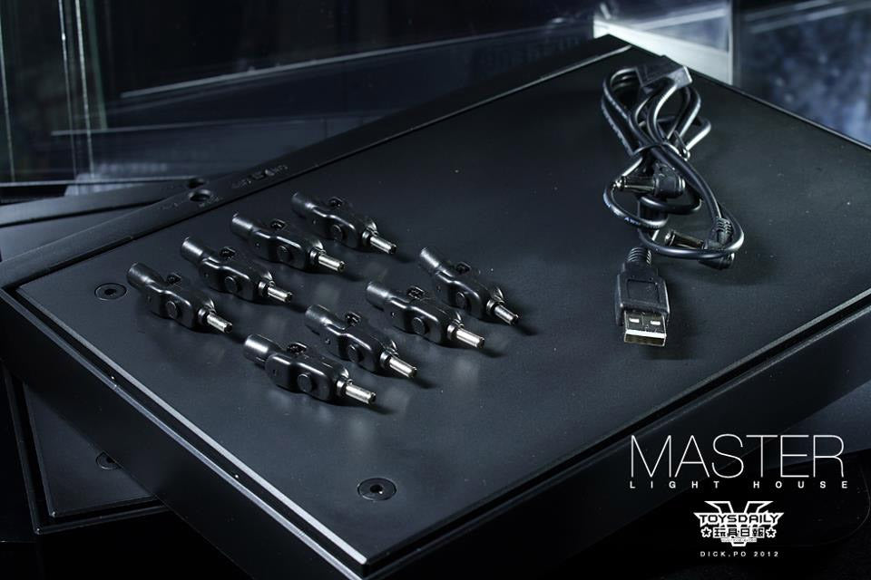 Master Light House Acryl-Vitrine mit Beleuchtung für 1/6 Actionfiguren (schwarz)