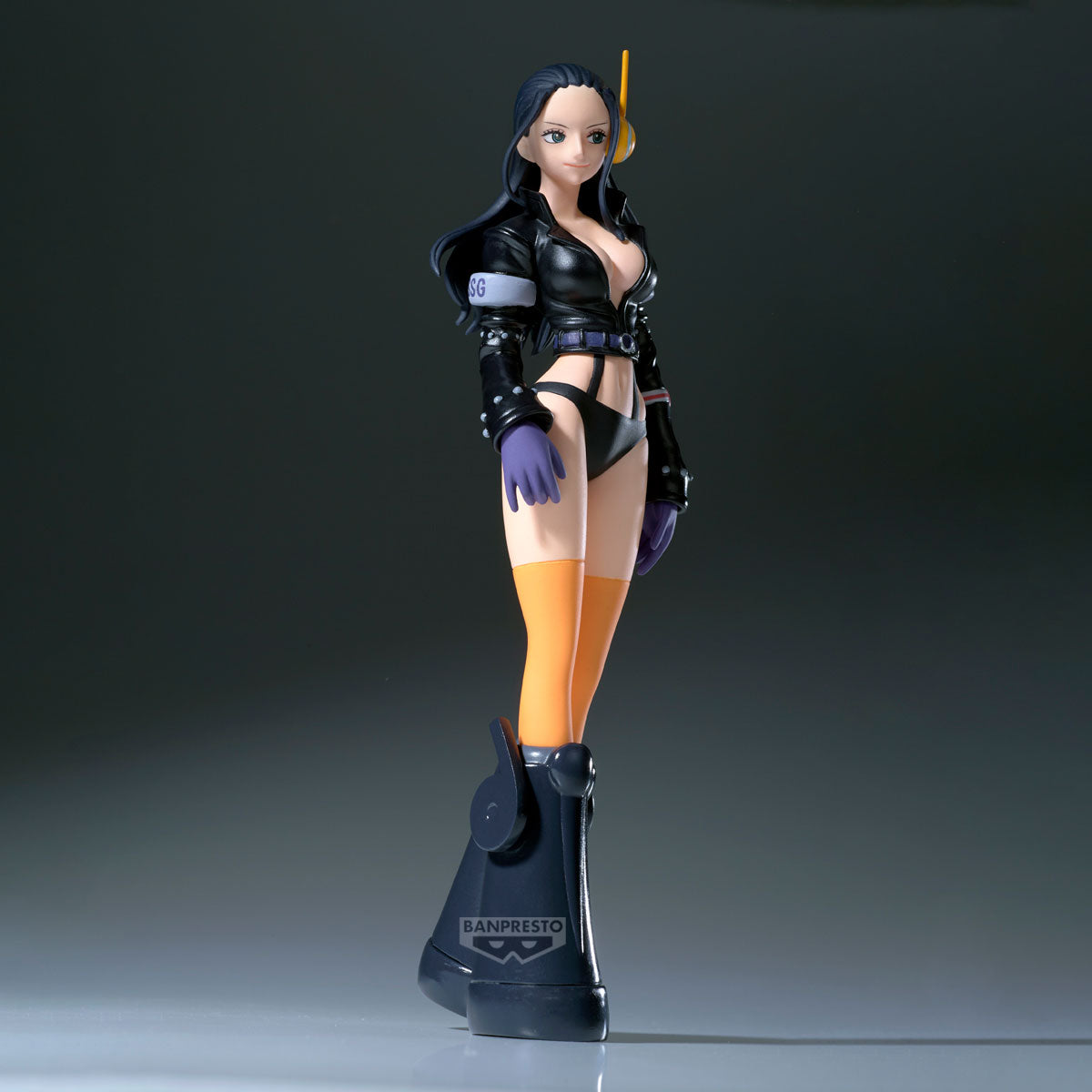Bandai One Piece - The Shukko-Nico Robin-Ver.Egghead Figure