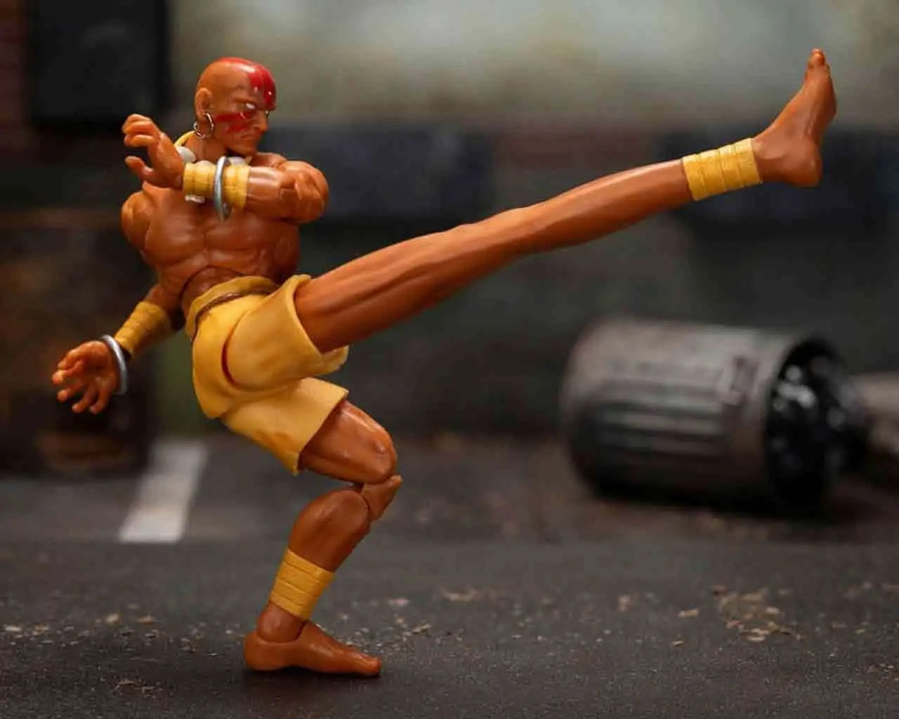 STREET FIGHTER 2: DHALSIM - DE LUXE ACTION FIGURE SCALE 1:12