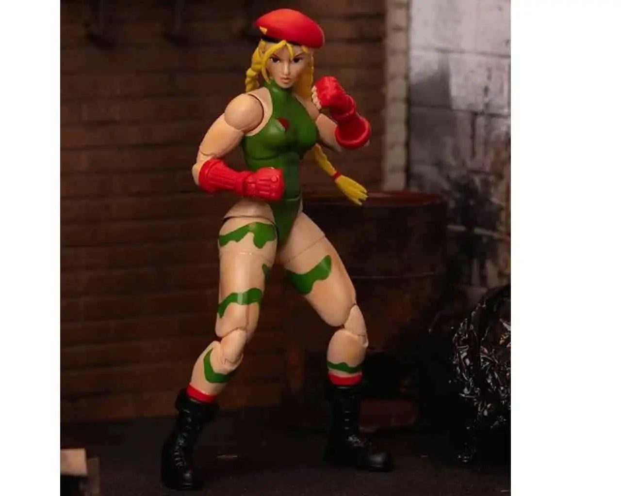 STREET FIGHTER 2: CAMMY - DE LUXE ACTION FIGURE SCALE 1:12