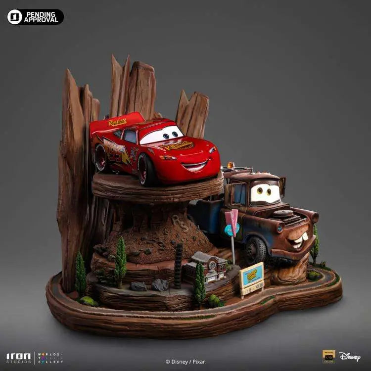 CARS LIGHTNING MCQUEEN + TOW MATER DLX 1/10 SCALE 1/10 STATUE
