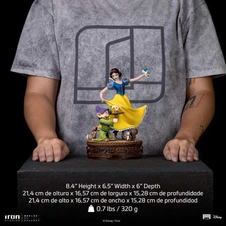 DISNEY CLASSIC SNOW WHITE AND THE SEVEN DWARVES 1/10 STATUE