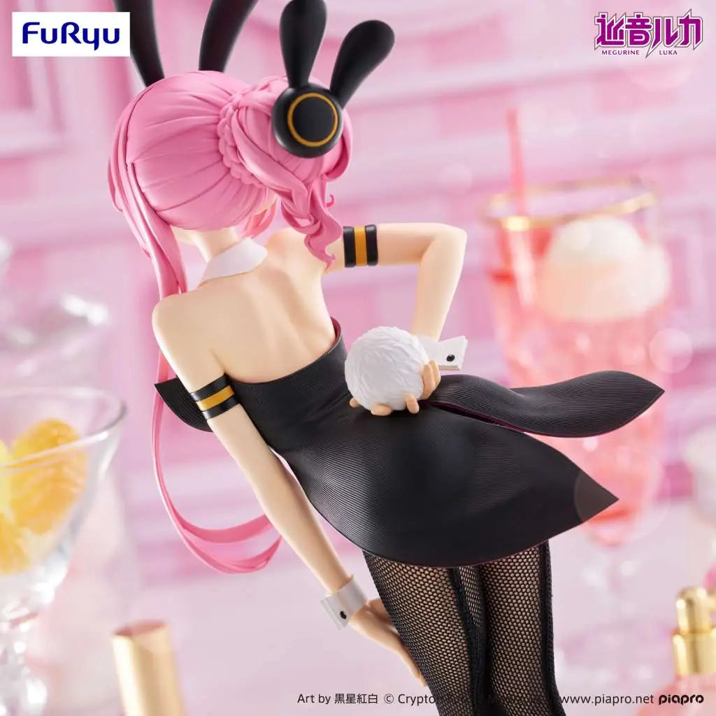 MEGURINE LUKA BICUTE BUNNIES FIGURE
