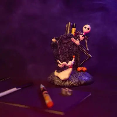 THE NIGHTMARE BEFORE CHRISTMAS PEN HOLDER SET