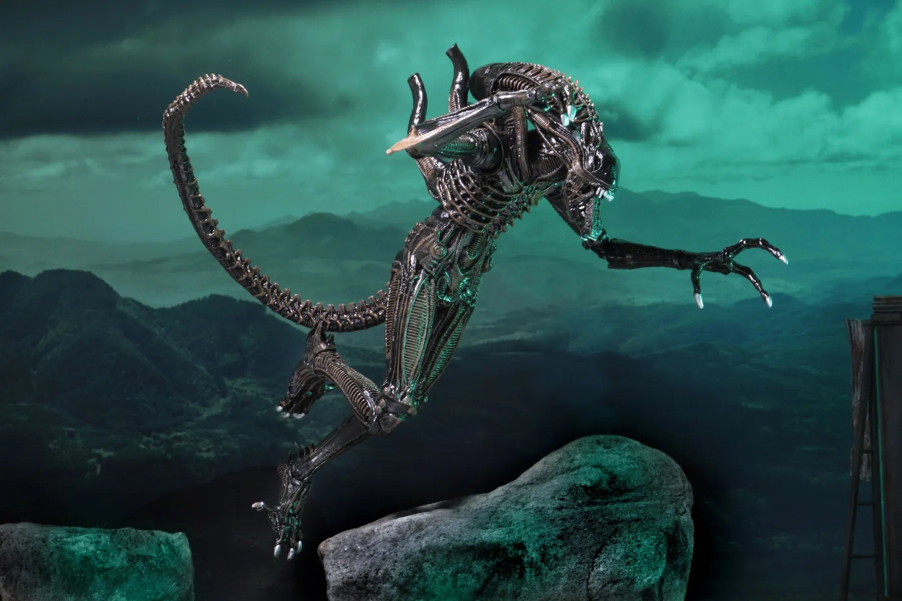 ALIENS ALIEN WARRIOR BROWN 1986 ULTIMATE AF