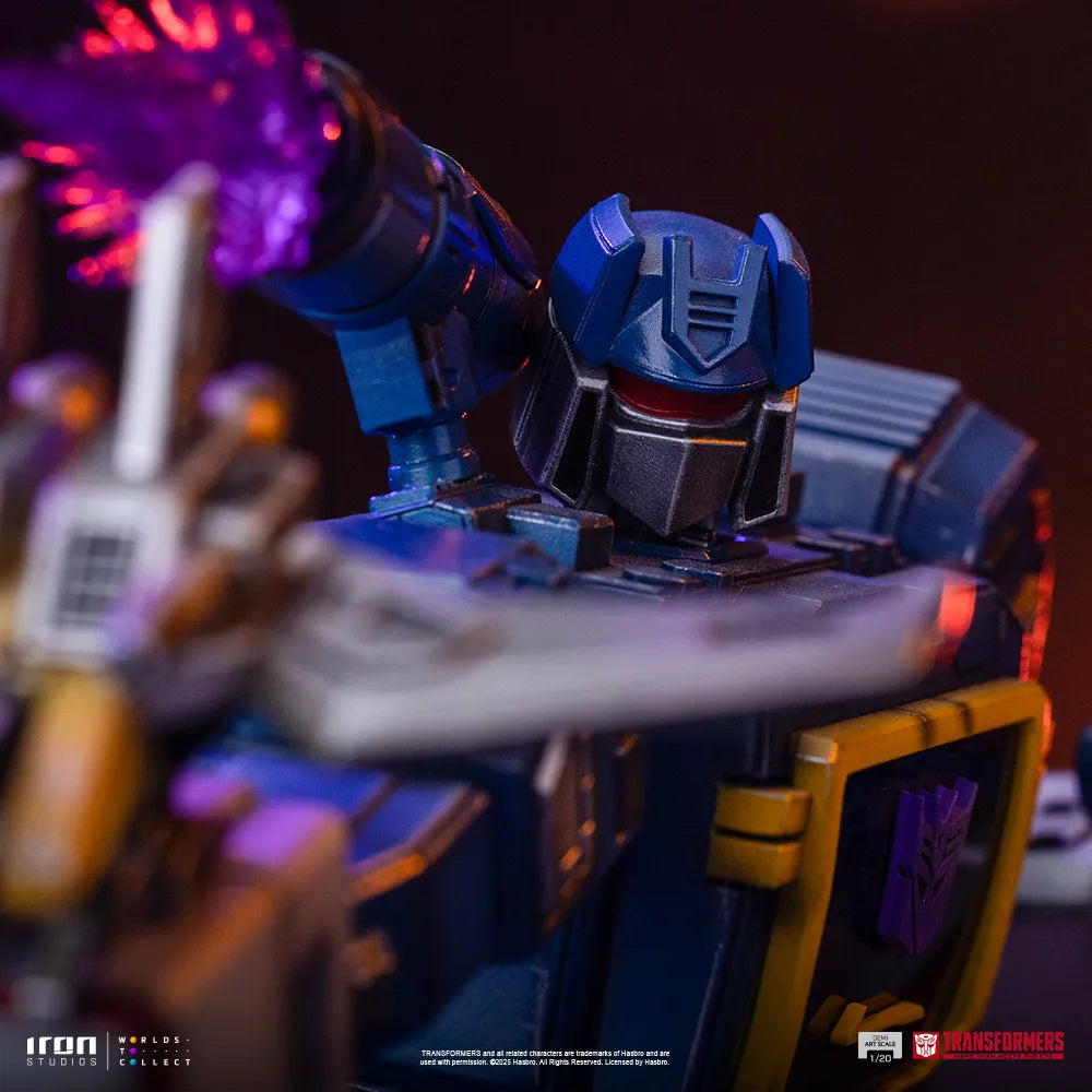TRANSFORMERS SOUNDWAVE DEMI SCALE 1/20 STATUE