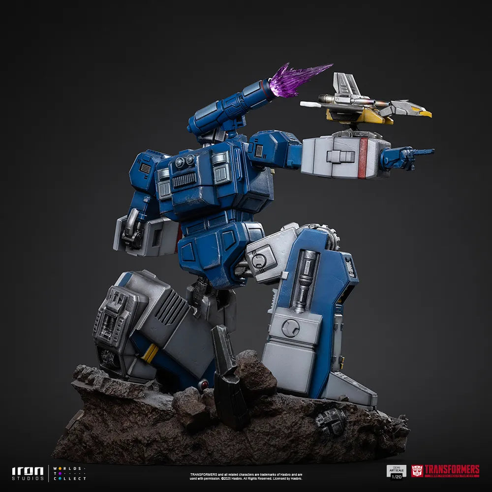 TRANSFORMERS SOUNDWAVE DEMI SCALE 1/20 STATUE