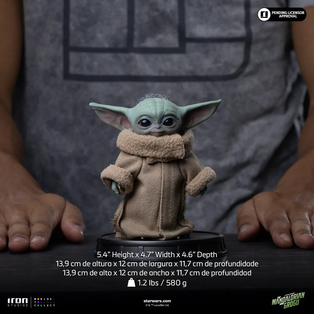 MANDALORIAN & GROGU MOVIE GROGU ALWAYS CURIOUS 1/4 LEGACY STATUE