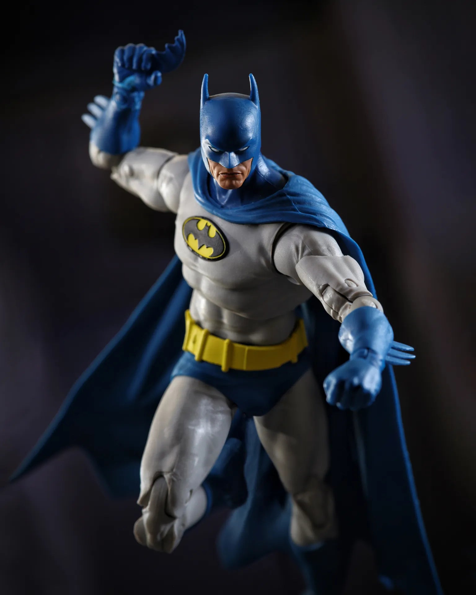 MCFARLANE VAULT DC MULTIVERSE 7-INCH BATMAN (KNIGHTFALL) ACTION FIGURE