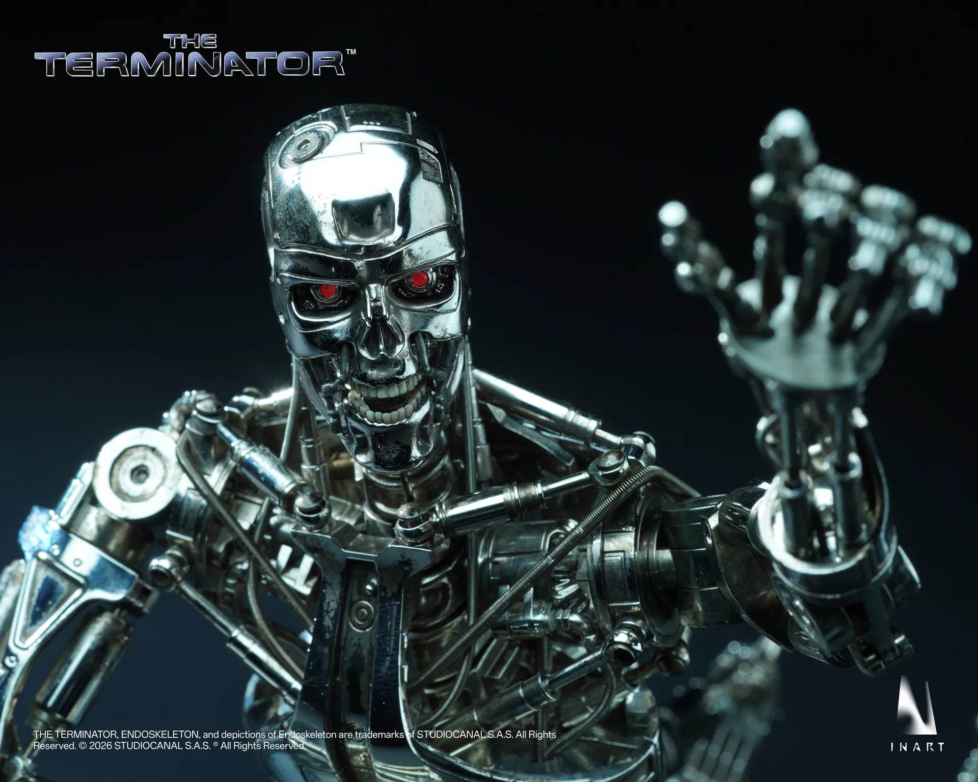 THE TERMINATOR T-800 ENDOSKELETON 1/6 COLLECTIBLE FIGURE