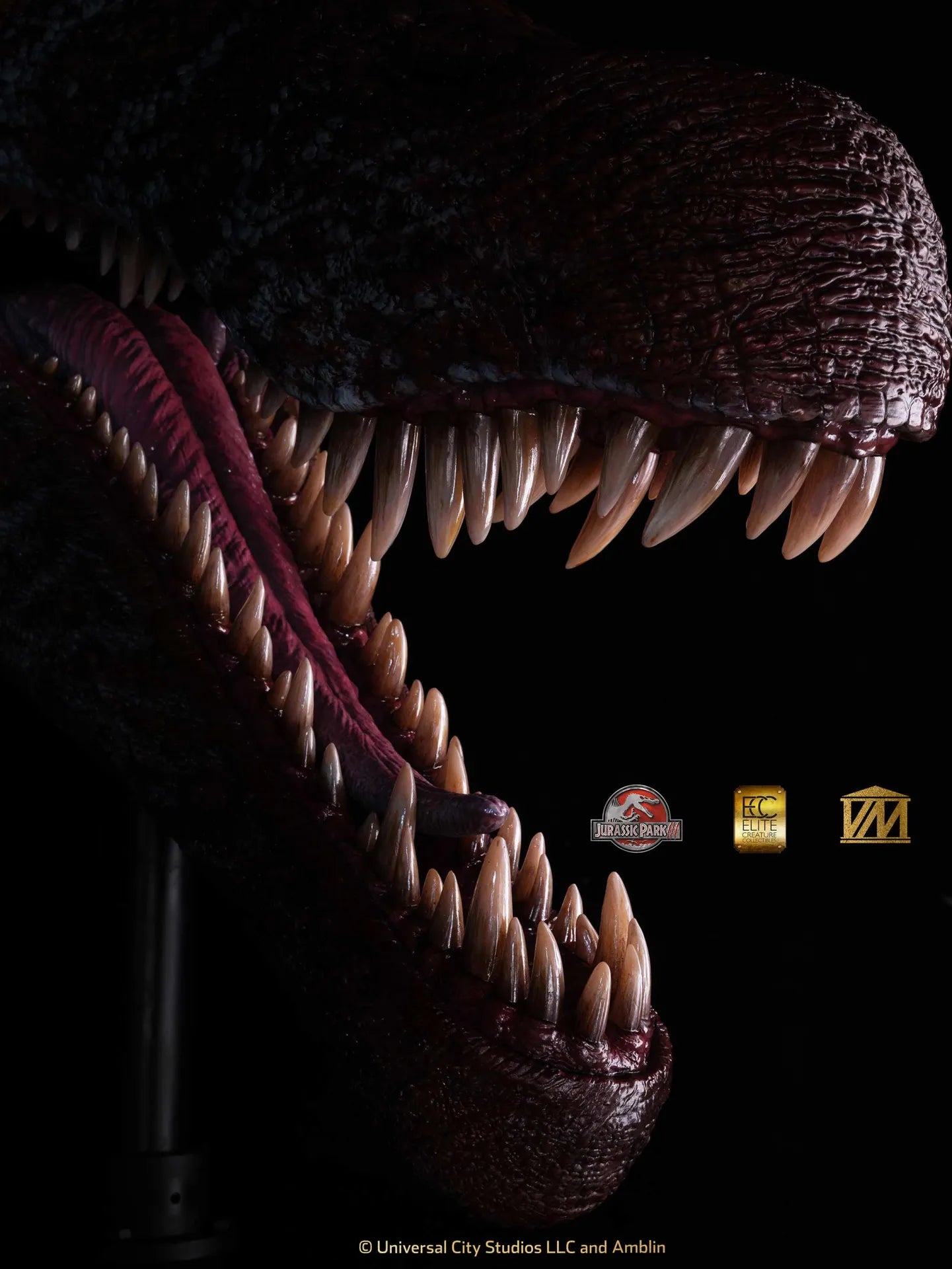 JURASSIC PARK 3 SPINOSAURUS HALF-SCALE HEAD PROP REPRODUCTION