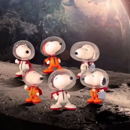 PEANUTS SNOOPY WORLDS BEYOND URDU BLINDBALL BLIND BOX (8)