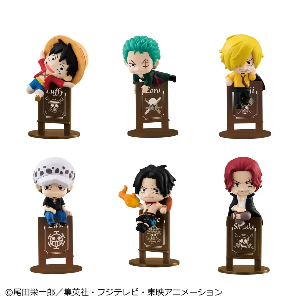 OCHATOMO ONE PIECE PIRATE PARTY DISPLAY (8)