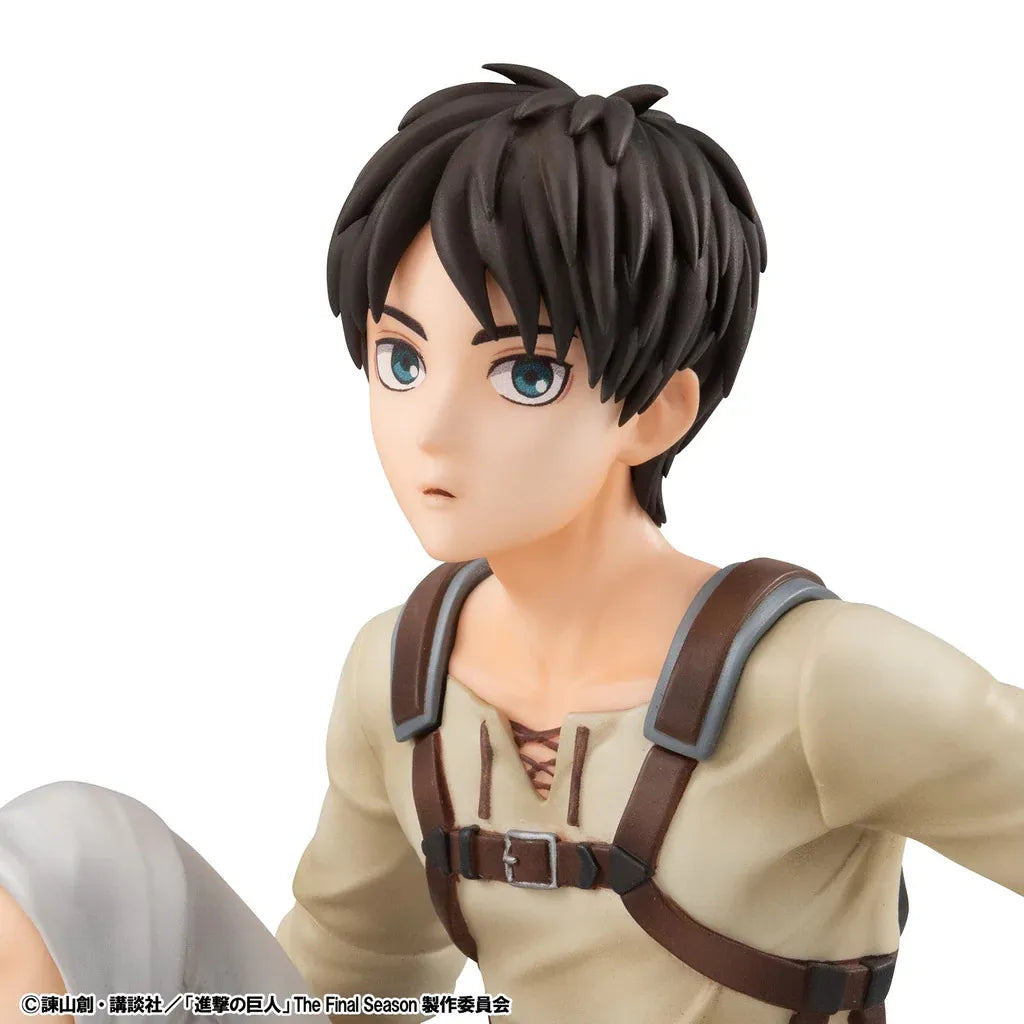ATTACK ON TITAN PALM SIZE EREN & SQUAD CAPTAIN LEVI G.E.M. STATUE SET