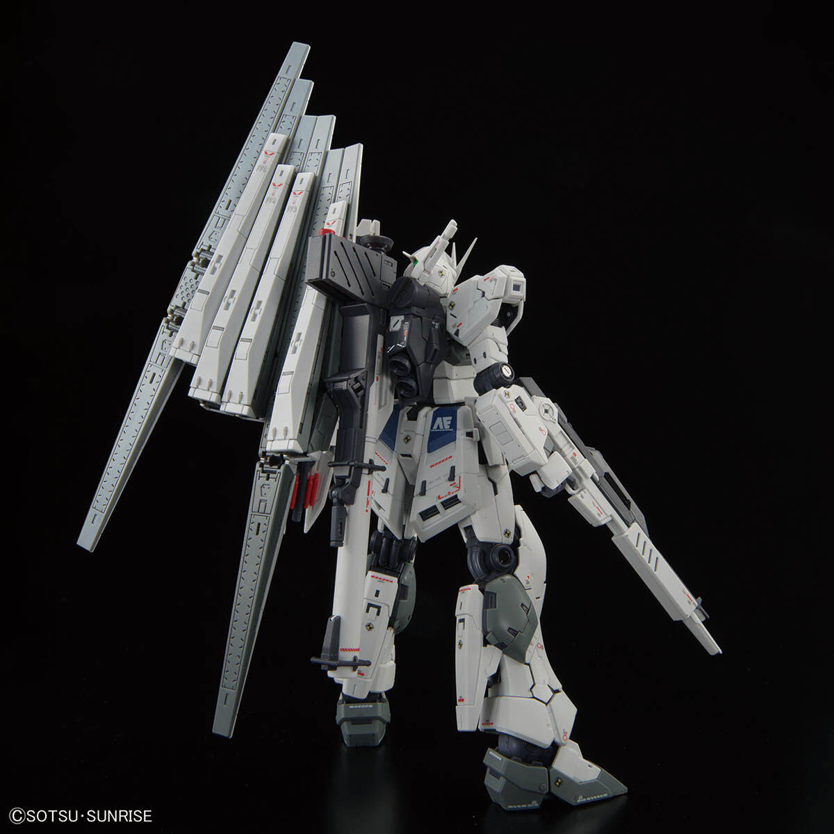 RG 1/144 GUNDAM SIDE-F Limited ν Gundam (First Lot Color Ver.) *PRE-ORDER*