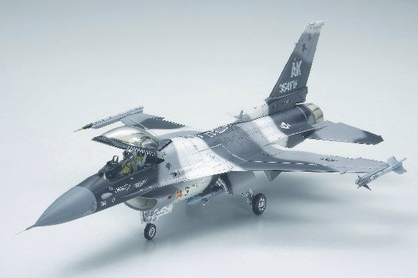 1/48 F-16C/N Aggressor / Adversary