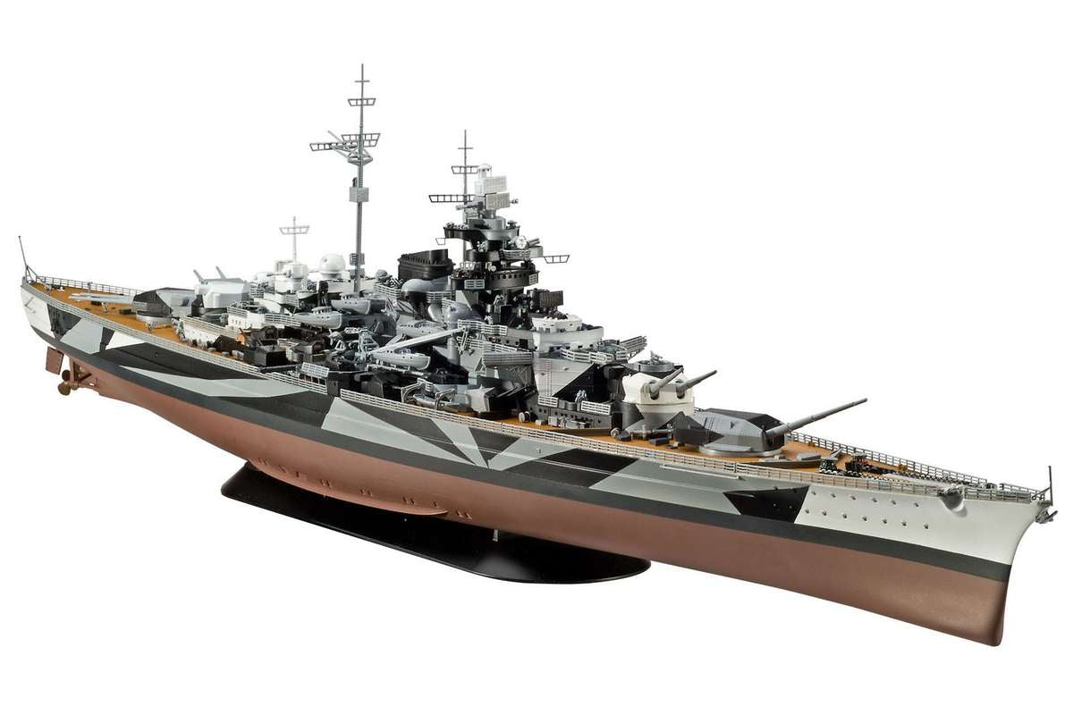 German Battleship WWII Tirpitz 1:350