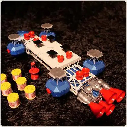 SPACE 1999 RETRO VERSION EAGLE