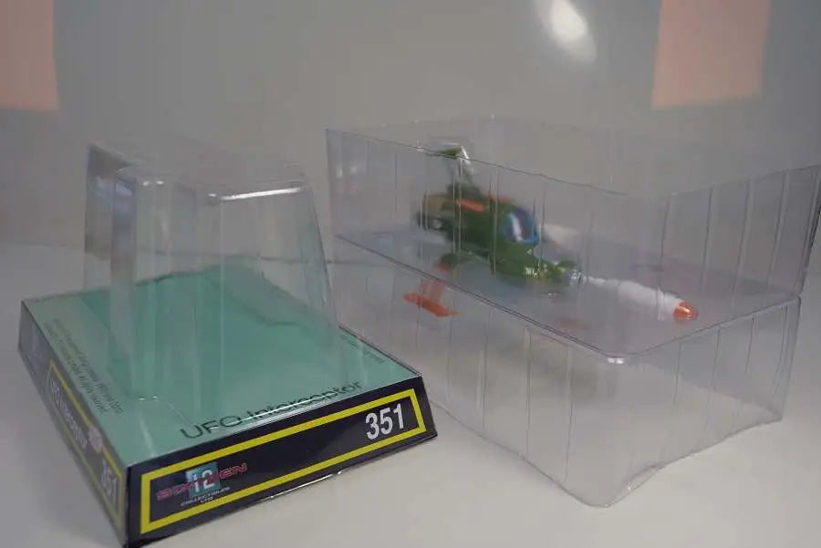 RETRO UFO INTERCEPTOR DIECAST
