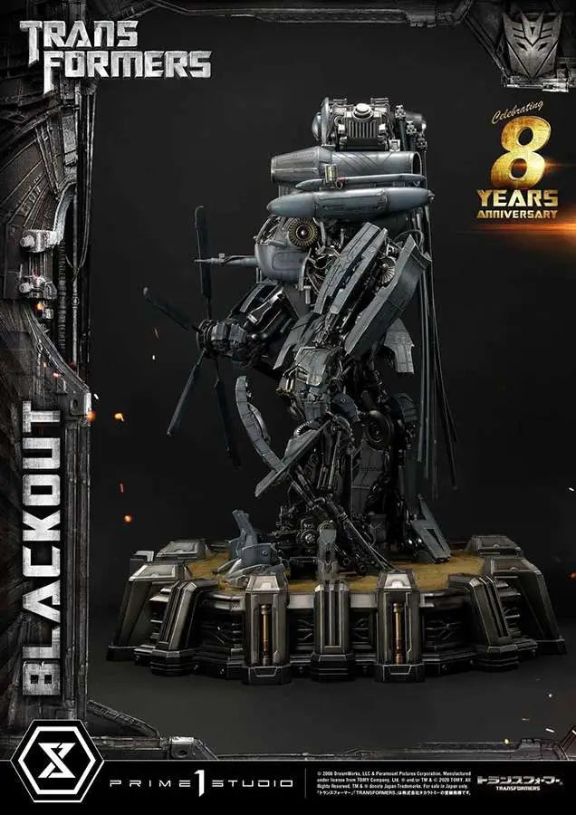 TRANSFORMERS BLACKOUT STATUE