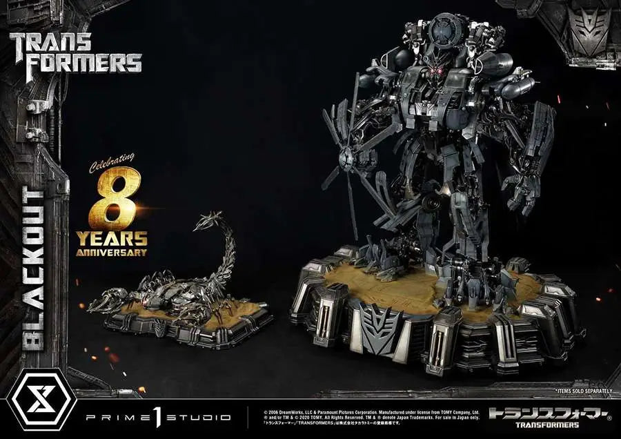 TRANSFORMERS BLACKOUT STATUE