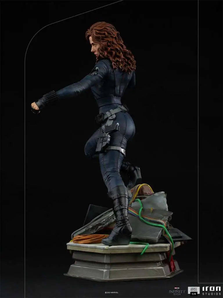 BLACK WIDOW LEGACY REPLICA 1/4 STATUE
