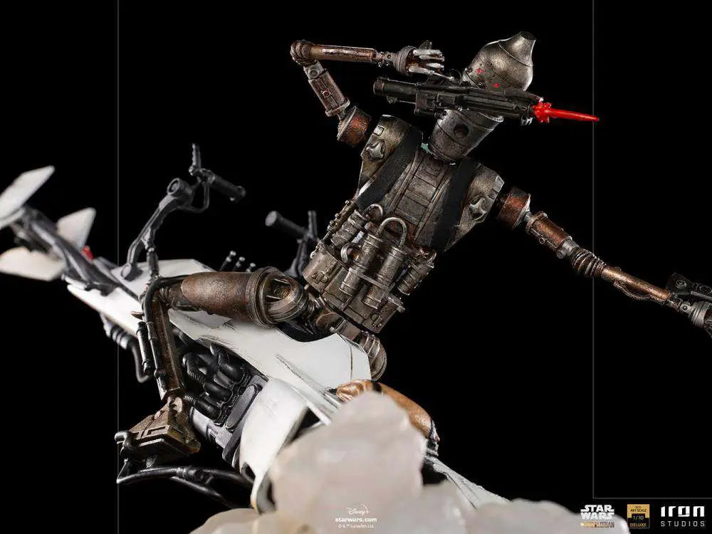 MANDALORIAN IG-11 AND CHILD 1/10  STATUE