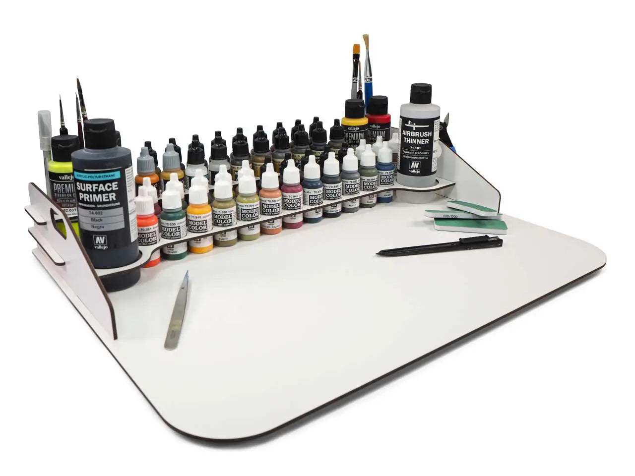 PAINT DISPLAY AND WORK STATION 50X37