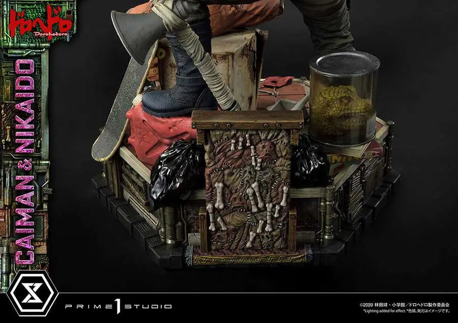 DOROHEDORO CAIMAN & NIKAIDO STATUE