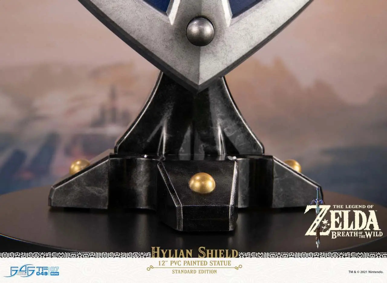LEGEND OF ZELDA HYLIAN SHIELD PVC STATUE