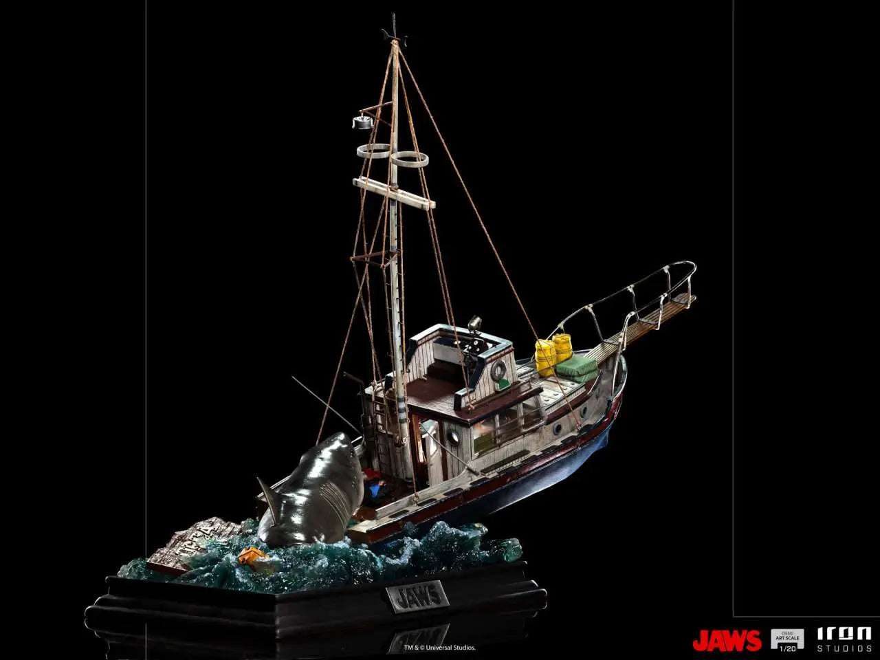 JAWS ATTACK DEMI ART 1/20 STATUE