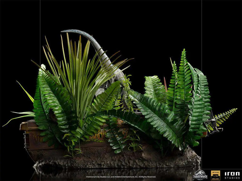 JURASSIC WORLD FK  BLUE 1/10 DELUXE STAT