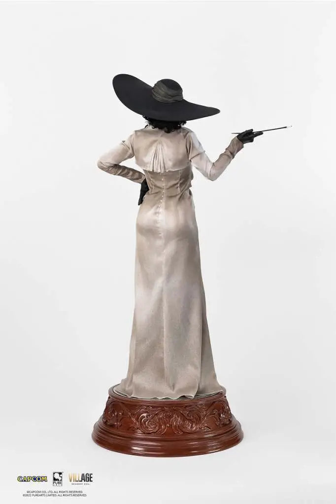 RESIDENT EVIL LADY DIMITRESCU 1/4 STATUE