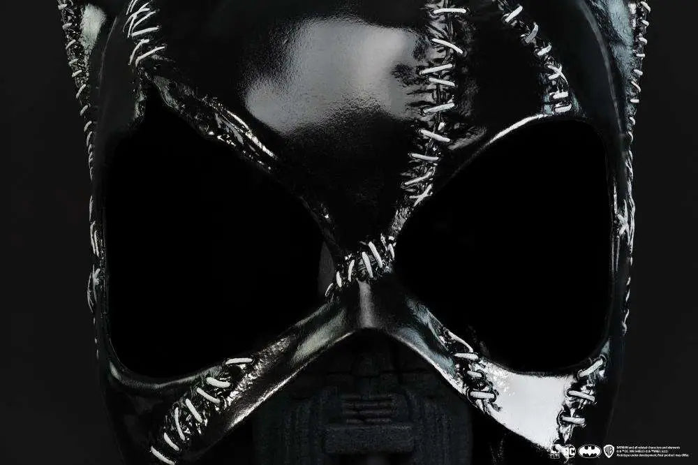 BATMAN RET CATWOMAN 1:1 SCALE MASK REP