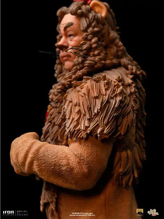 WIZARD OF OZ CROWARD LION 1/10 DLX STAT