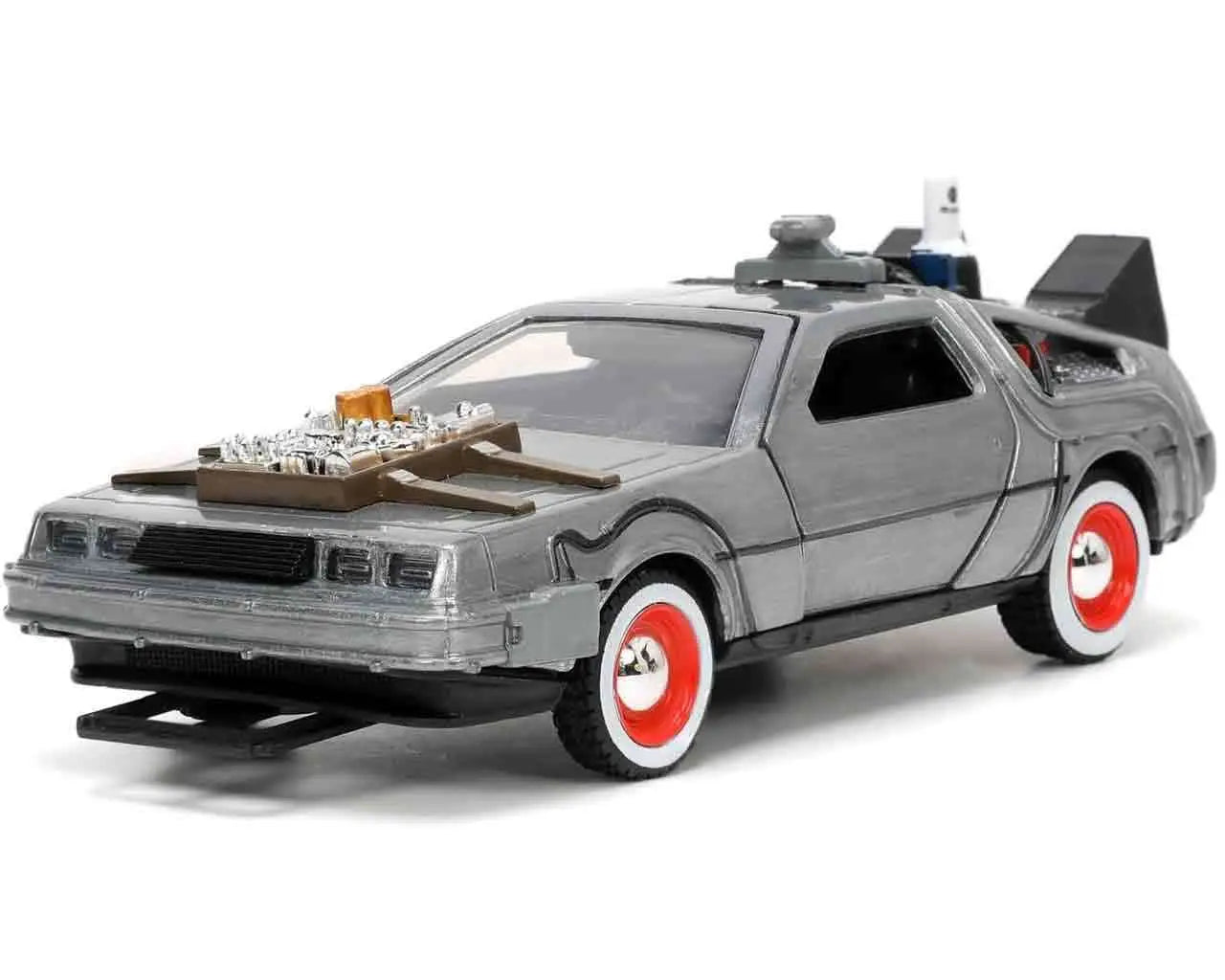BACK TO THE FUTURE 3 1982 DELOREAN 1/32 DIE-CAST MODEL
