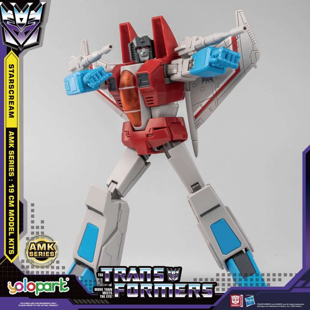 TRANSFORMERS GENERATION ONE - Starscream - Model Kit 19cm