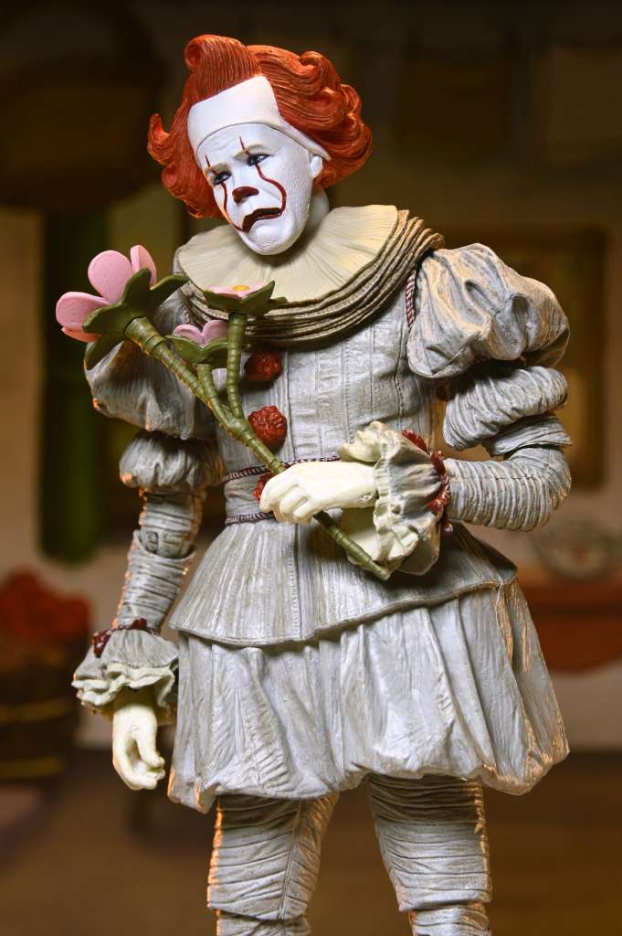 WELCOME TO DERRY - Bob as Pennywise - Ultimate Figure 17cm