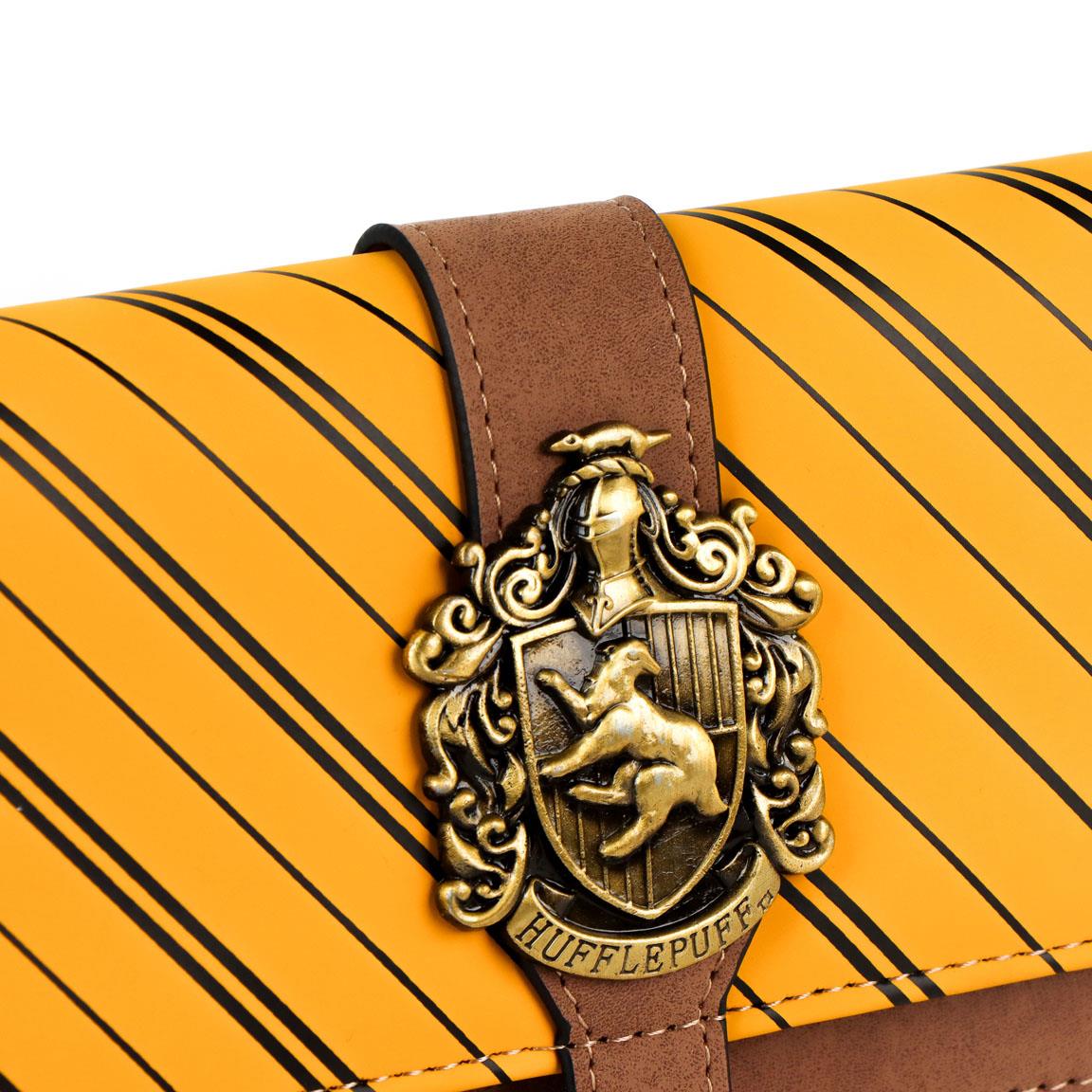 HARRY POTTER - Hufflepuff - Faux-Leather Wallet