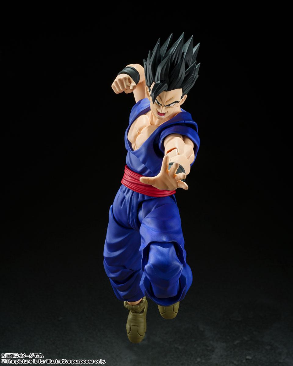 DRAGON BALL - Gohan 'Super Hero' - Figurine S.H.Figuarts - 14cm