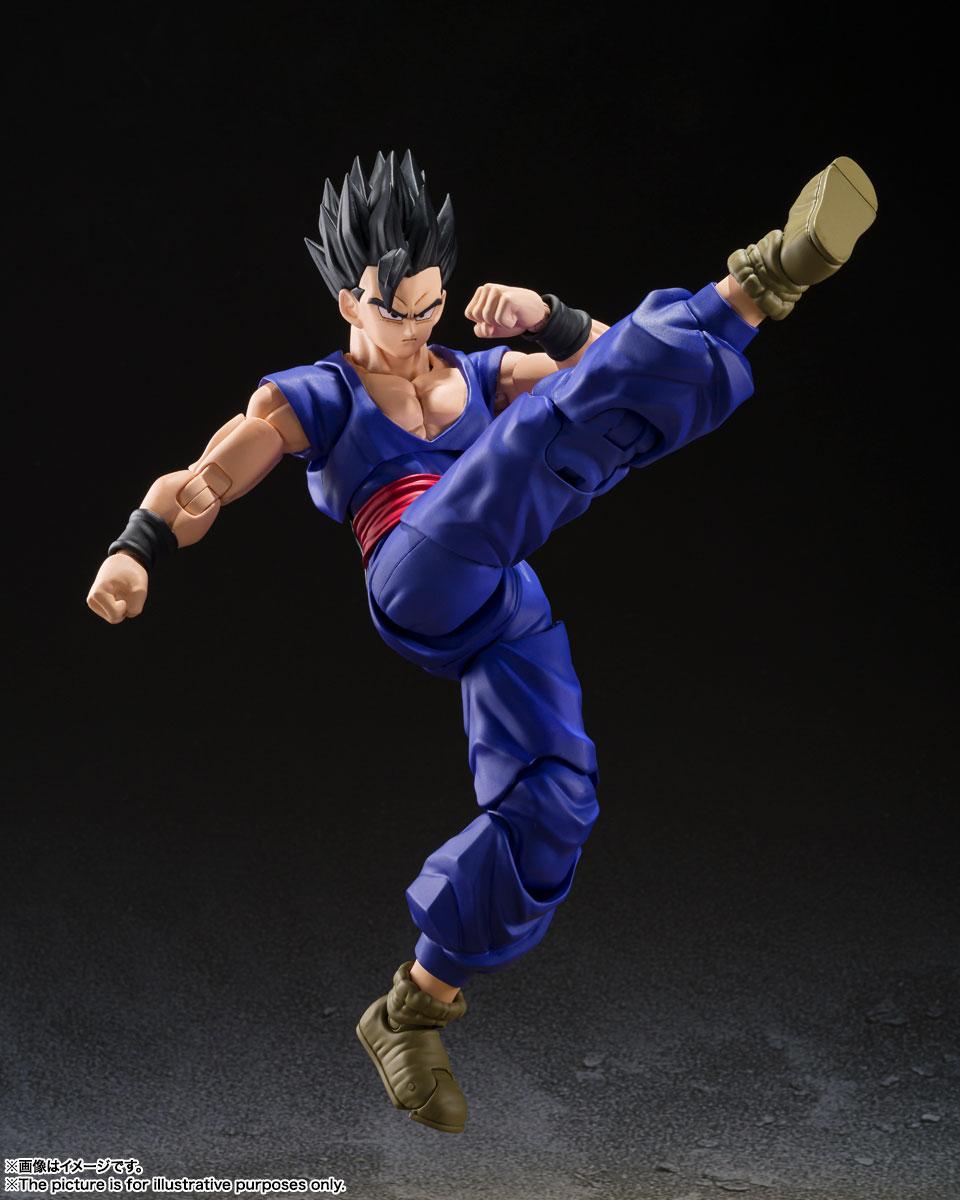 DRAGON BALL - Gohan 'Super Hero' - Figurine S.H.Figuarts - 14cm